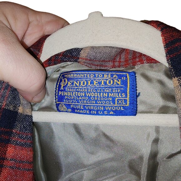 Vintage Pendleton Vintage Plaid 100% virgin wool Jacket Mens size XL - Picture 3 of 3